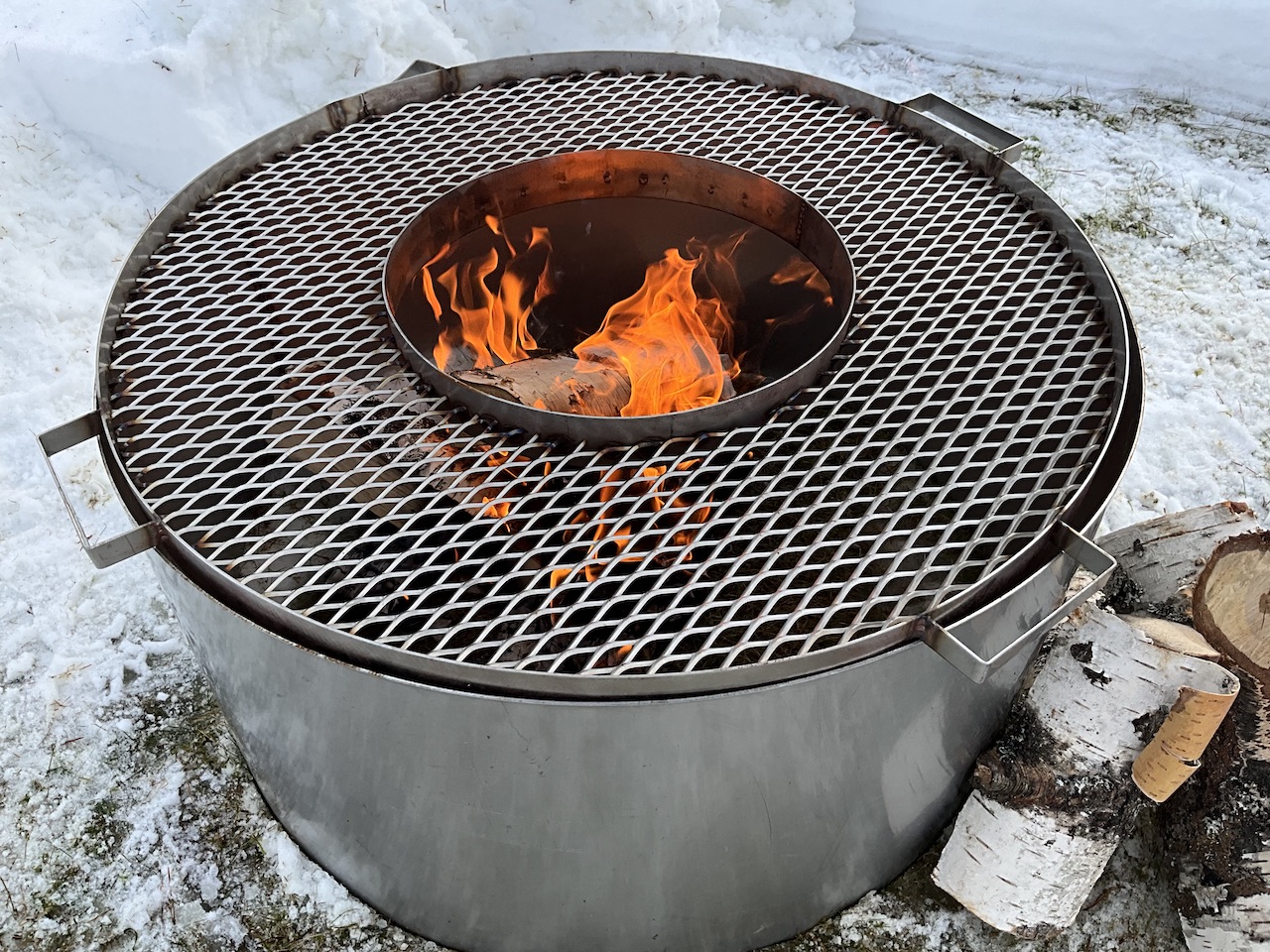 Rostfri cylindergrill med grillgaller